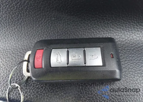 2016 Mitsubishi Outlander Es/Se/Sel z USA, uszkodzony, nr VIN JA4AZ3A31GZ018057